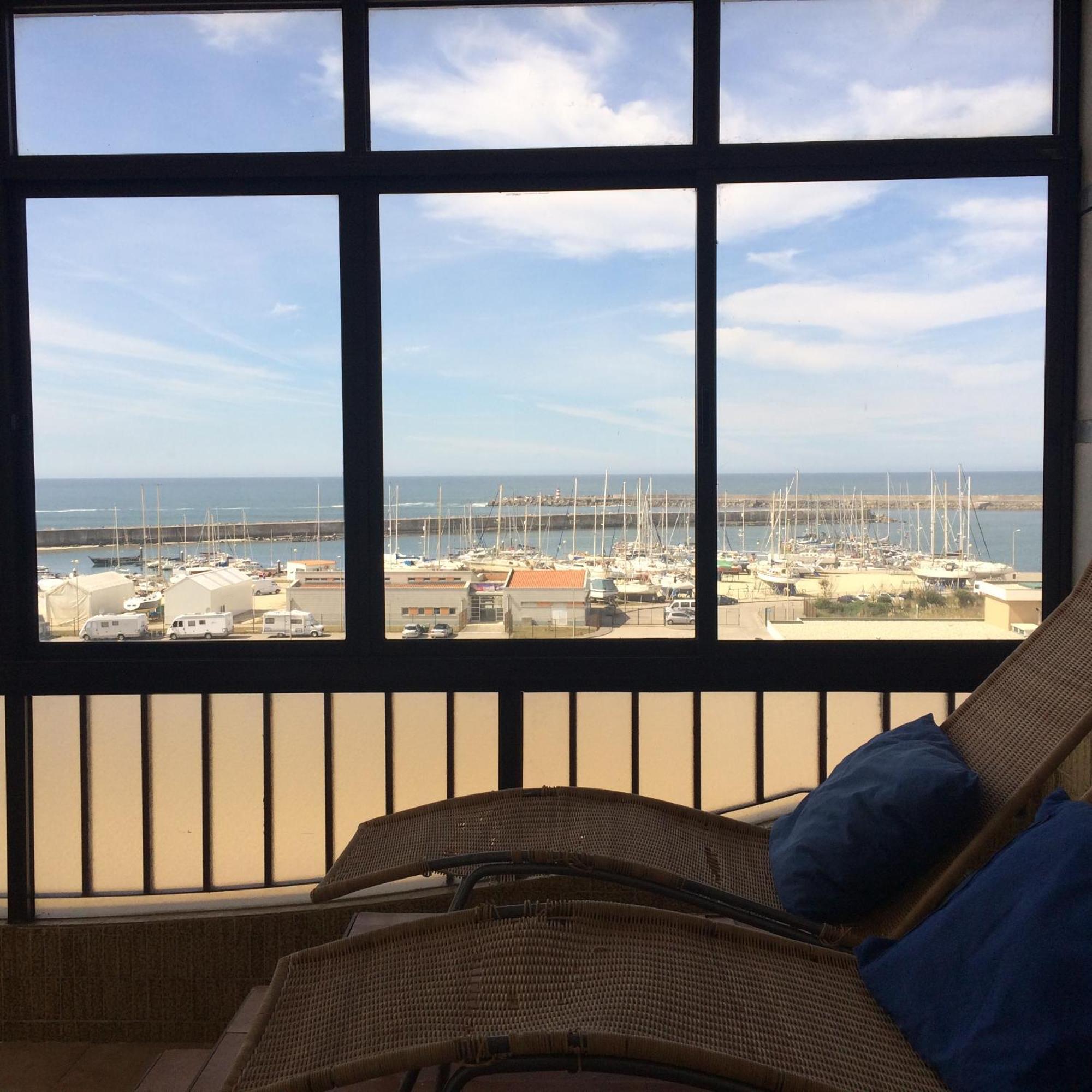 Em Frente A Praia E Marina ヴィラ・ド・コンデ エクステリア 写真